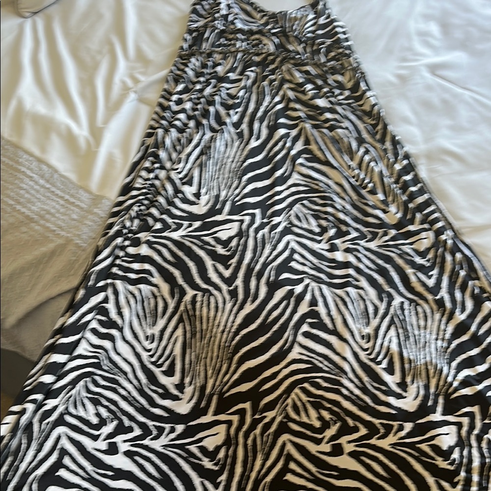 INC Stylish Black and White Zebra Print Dress (Large)